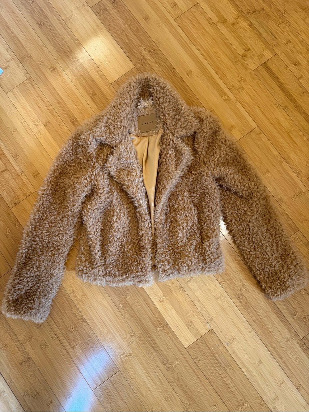 Blank NYC Plush Faux Shearling Teddy Jacket in Tan XS